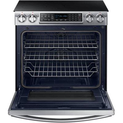 Samsung 30-inch Slide-in Electric Induction Range with Virtual Flame Technology™ NE58K9560WS/AA IMAGE 5