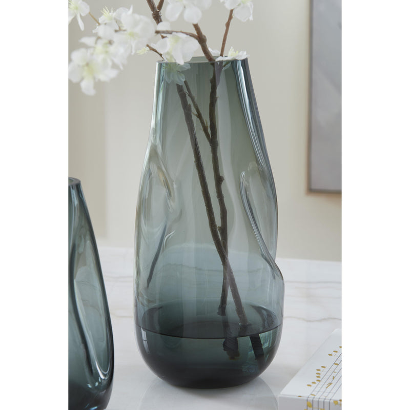 Signature Design by Ashley Beamund A2900011 Vase IMAGE 3