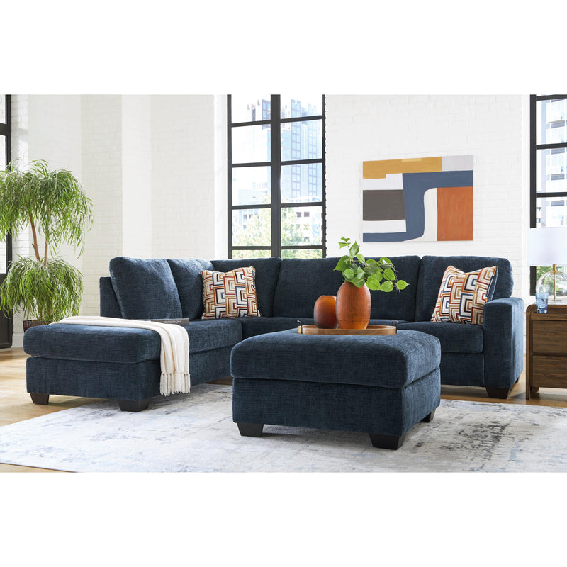 Signature Design by Ashley Aviemore Fabric 2 pc Sectional 2430316/2430367 IMAGE 6