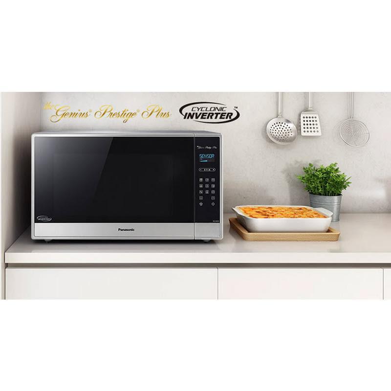 Panasonic 24-inch, 2 cu. ft. Countertop Microwave Oven NN-SE995SC IMAGE 2