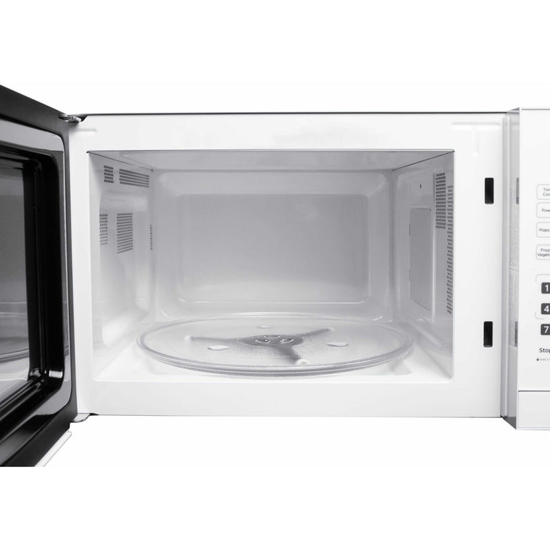 Danby 17-inch, 1.1 cu.ft. Countertop Microwave Oven with 6 Convenient Auto Cook Options DBMW1121BWW IMAGE 4