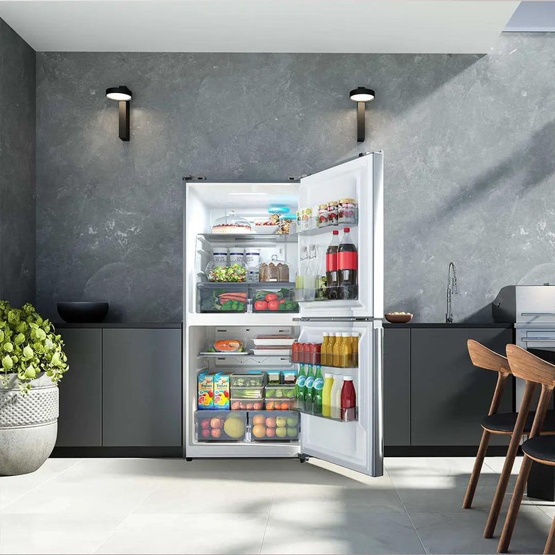  Midea 20.0 cu. ft. 50/50 Flex Convertible Refrigerator/Freezer MRU21C7BST IMAGE 10