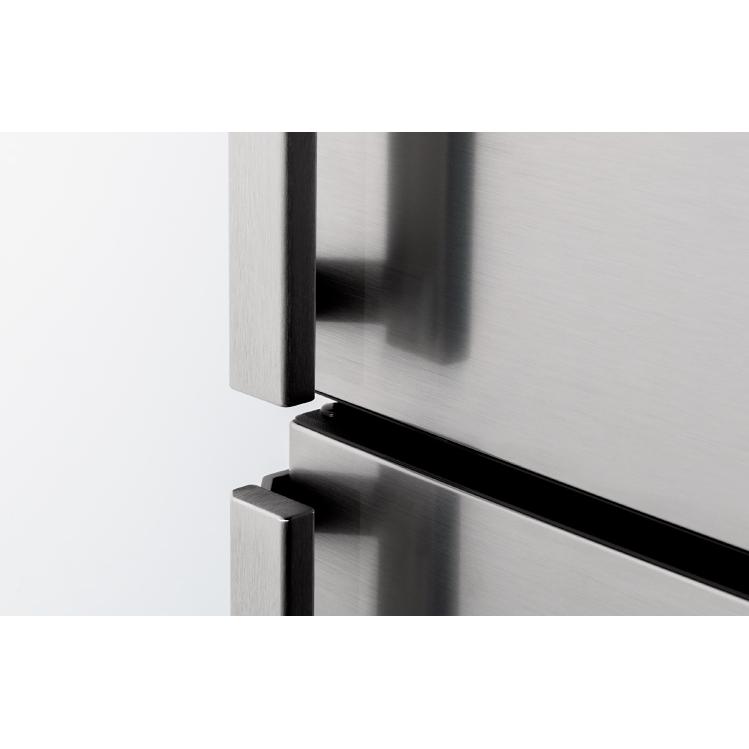  Bertazzoni 24-inch, 11.4 cu. ft. Bottom Freezer Refrigerator RBM24F4FXNV IMAGE 3