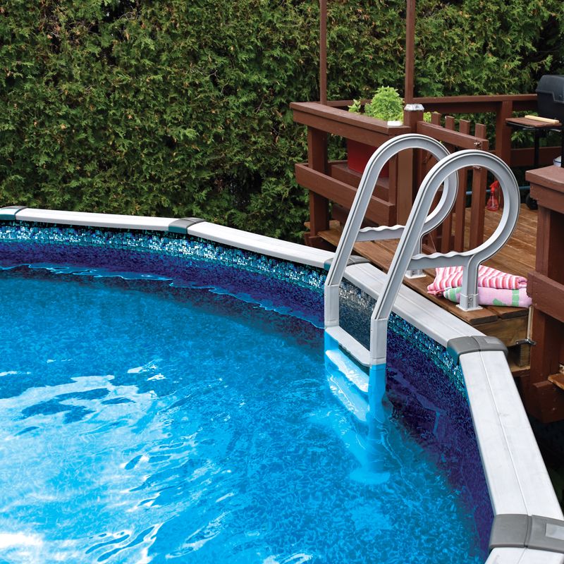 Échelle pour piscine en résine 24"