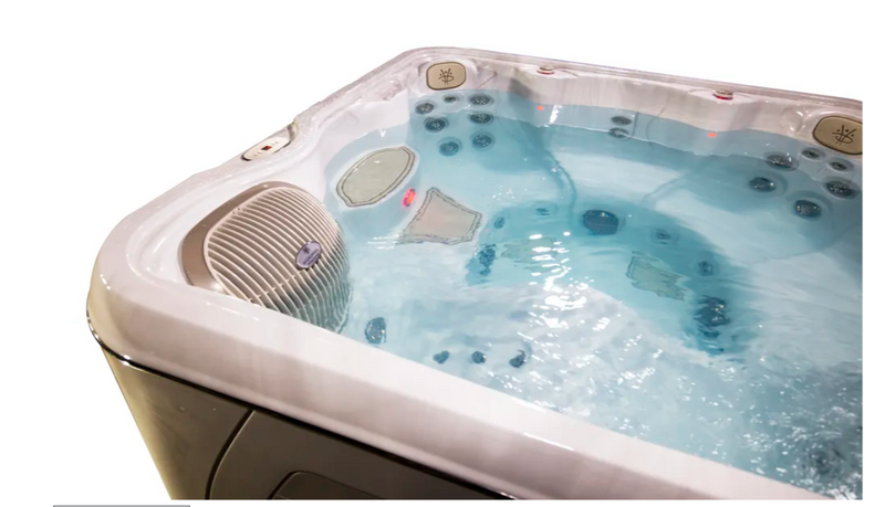 Spa Serenity 5900 avec iCommande